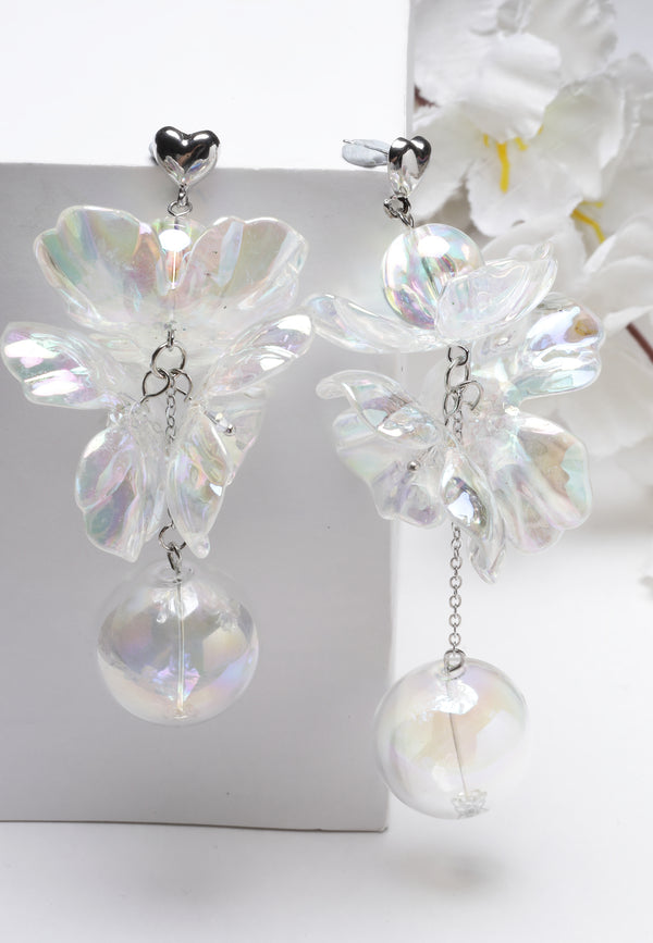 Mother of Pearl Floral Dangling Earrings