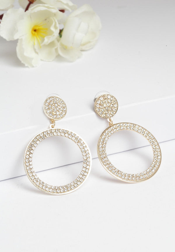 Anmutige, mit Kristallen besetzte Creolen